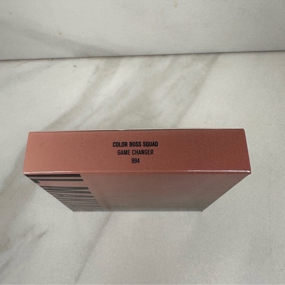 NIB:IL MAKIAGE Boss Squad Game Changer Quad Eye Shadow Pallet - Picture 2 of 5